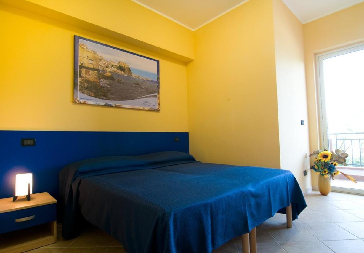 B&B Mare Nostrum Catona Di Reggio Calabria Rum bild